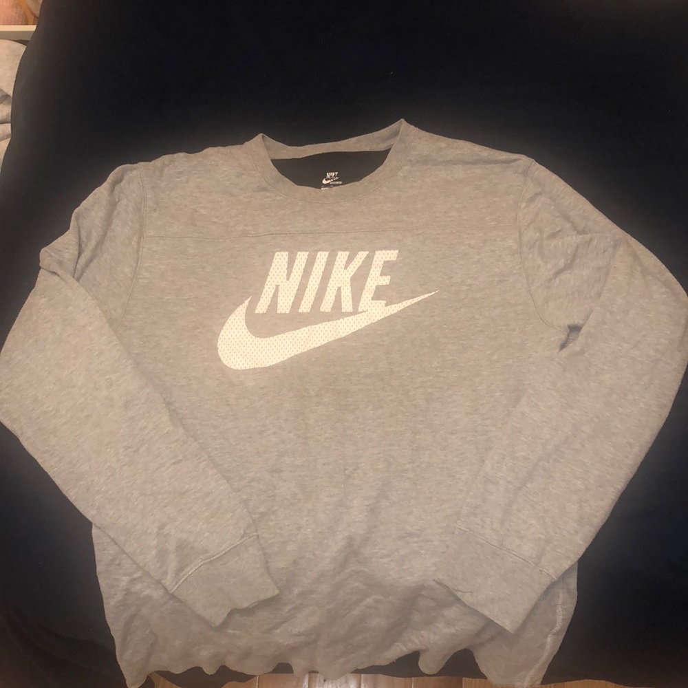 Retro Nike Sweatshirt- XL